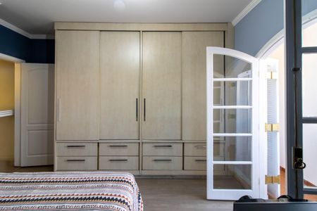 Casa à venda com 308m², 3 quartos e 2 vagas Casa à venda com 308m², 3 quartos e 2 vagasQuarto 1