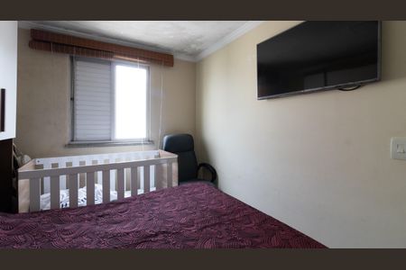 Quarto 1 de apartamento para alugar com 2 quartos, 56m² em Jardim Danfer, São Paulo