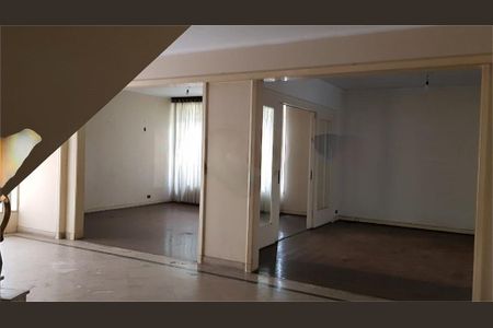 Casa à venda com 5 quartos, 490m² em Jardim America, São Paulo