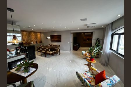 Sala de apartamento para alugar com 2 quartos, 114m² em Jardim São Paulo, São Paulo