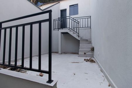 Casa à venda com 359m², 3 quartos e 5 vagasQuintal