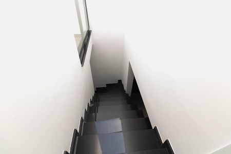 Casa à venda com 359m², 3 quartos e 5 vagasEscada