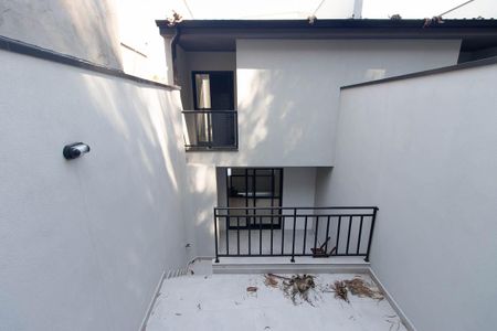 Casa à venda com 359m², 3 quartos e 5 vagasQuintal