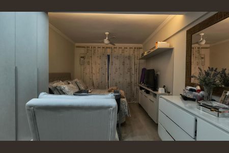 Apartamento à venda com 98m², 2 quartos e 1 vaga Apartamento à venda com 98m², 2 quartos e 1 vagaSuíte