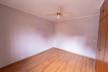 Casa à venda com 130m², 3 quartos e 1 vaga Casa à venda com 130m², 3 quartos e 1 vagaQuarto 2