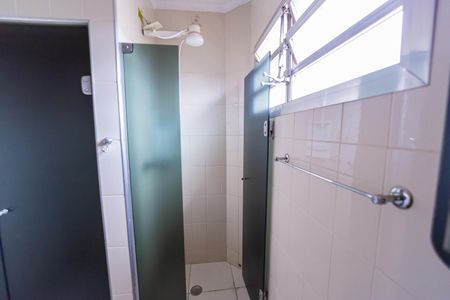 Casa à venda com 130m², 3 quartos e 1 vaga Casa à venda com 130m², 3 quartos e 1 vagaBanheiro