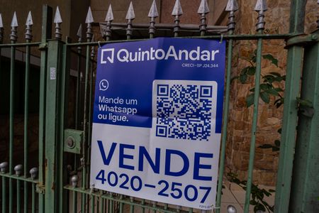 Casa à venda com 130m², 3 quartos e 1 vaga Casa à venda com 130m², 3 quartos e 1 vagaPlaca