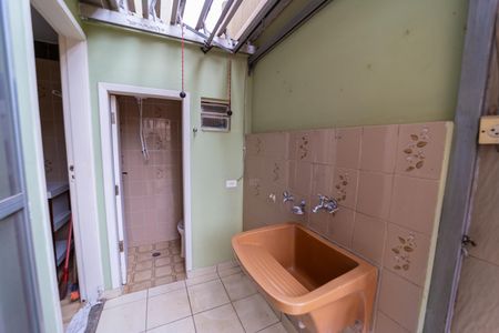 Casa à venda com 130m², 3 quartos e 1 vaga Casa à venda com 130m², 3 quartos e 1 vagaÁrea de Serviço