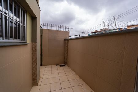 Casa à venda com 130m², 3 quartos e 1 vaga Casa à venda com 130m², 3 quartos e 1 vagaQuintal