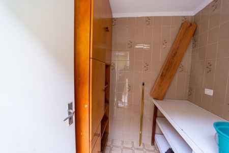 Casa à venda com 130m², 3 quartos e 1 vaga Casa à venda com 130m², 3 quartos e 1 vagaQuarto de Serviço