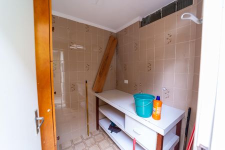 Casa à venda com 130m², 3 quartos e 1 vaga Casa à venda com 130m², 3 quartos e 1 vagaQuarto de Serviço