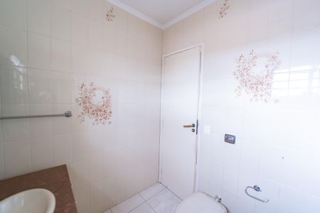 Casa à venda com 130m², 3 quartos e 1 vaga Casa à venda com 130m², 3 quartos e 1 vagaBanheiro