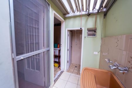 Casa à venda com 130m², 3 quartos e 1 vaga Casa à venda com 130m², 3 quartos e 1 vagaÁrea de Serviço