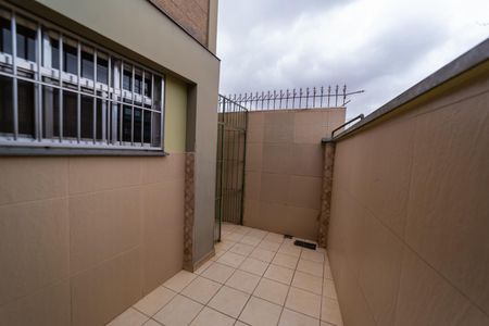 Casa à venda com 130m², 3 quartos e 1 vaga Casa à venda com 130m², 3 quartos e 1 vagaQuintal