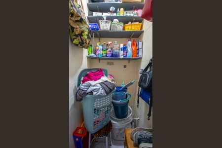 Apartamento à venda com 99m², 3 quartos e 1 vaga Apartamento à venda com 99m², 3 quartos e 1 vagaBanheiro de Serviço