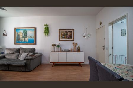 Apartamento à venda com 99m², 3 quartos e 1 vaga Apartamento à venda com 99m², 3 quartos e 1 vagaSala