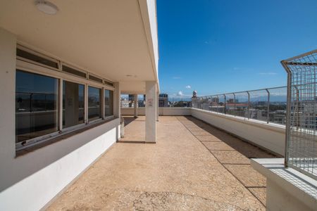Apartamento à venda com 99m², 3 quartos e 1 vaga Apartamento à venda com 99m², 3 quartos e 1 vagaÁrea Comum