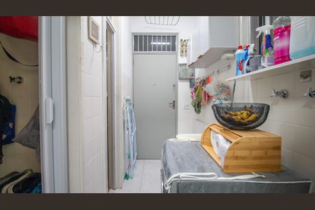 Apartamento à venda com 99m², 3 quartos e 1 vaga Apartamento à venda com 99m², 3 quartos e 1 vagaÁrea de Serviço