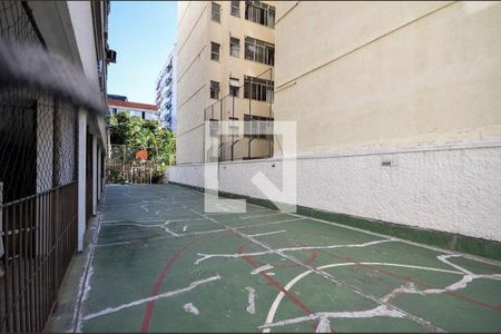 Apartamento à venda com 99m², 3 quartos e 1 vaga Apartamento à venda com 99m², 3 quartos e 1 vagaQuadra Esportiva