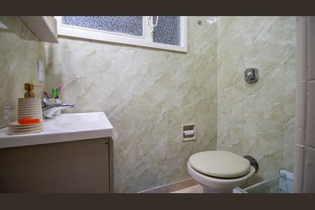 Apartamento à venda com 99m², 3 quartos e 1 vaga Apartamento à venda com 99m², 3 quartos e 1 vagaBanheiro 2