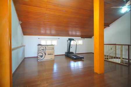 Sala 3 de casa à venda com 4 quartos, 329m² em Jardim Itu, Porto Alegre