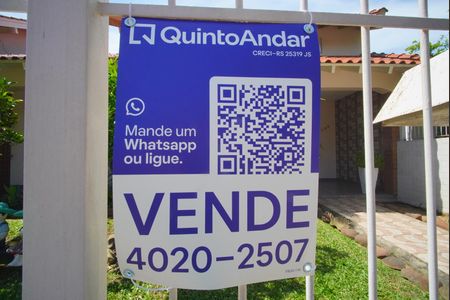 Casa à venda com 329m², 4 quartos e 4 vagasPlaquinha