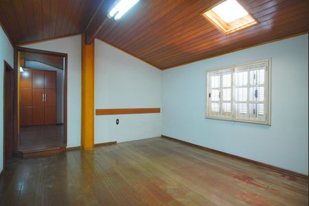 Casa à venda com 329m², 4 quartos e 4 vagasQuarto 2