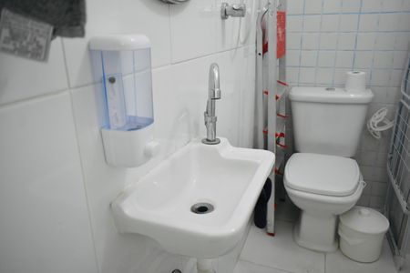 Apartamento para alugar com 149m², 3 quartos e 2 vagas Apartamento para alugar com 149m², 3 quartos e 2 vagasBanheiro de Serviço