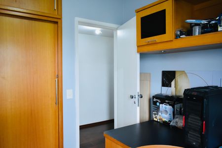 Apartamento para alugar com 149m², 3 quartos e 2 vagas Apartamento para alugar com 149m², 3 quartos e 2 vagasQuarto 1