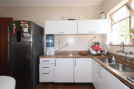 Apartamento para alugar com 153m², 3 quartos e 1 vagaCozinha