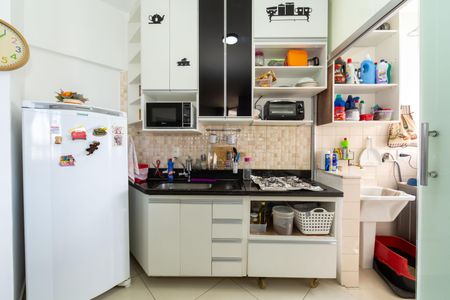 Apartamento à venda com 47m², 2 quartos e 1 vaga Apartamento à venda com 47m², 2 quartos e 1 vagaCozinha