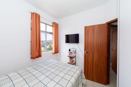 Apartamento à venda com 47m², 2 quartos e 1 vaga Apartamento à venda com 47m², 2 quartos e 1 vagaQuarto 1