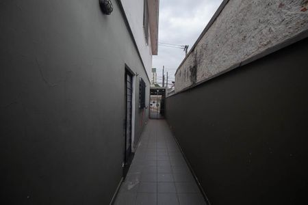 Casa para alugar com 120m², 4 quartos e 2 vagasCorredor