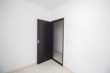 Casa para alugar com 120m², 4 quartos e 2 vagasQuarto 2
