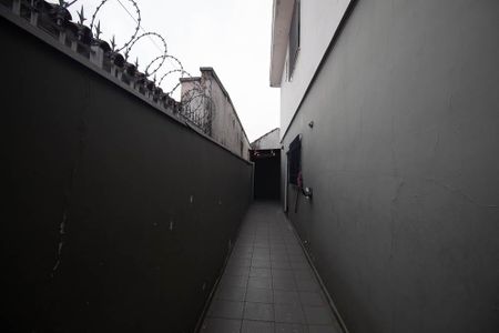 Casa para alugar com 120m², 4 quartos e 2 vagasCorredor