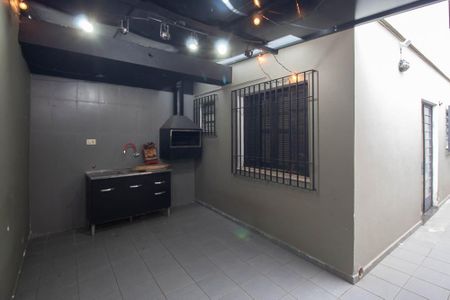 Casa para alugar com 120m², 4 quartos e 2 vagasChurrasqueira