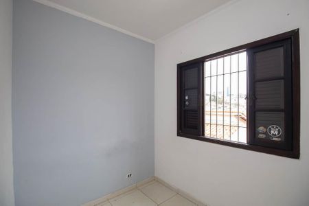 Casa para alugar com 120m², 4 quartos e 2 vagasQuarto 2