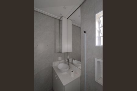 Casa para alugar com 90m², 2 quartos e 2 vagasBanheiro