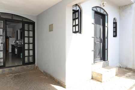 Casa à venda com 110m², 4 quartos e 1 vagaGaragem