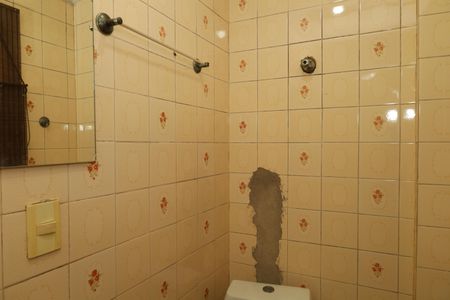 Casa à venda com 110m², 4 quartos e 1 vagaBanheiro 1