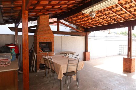 Casa à venda com 110m², 4 quartos e 1 vagaÁrea da Churrasqueira