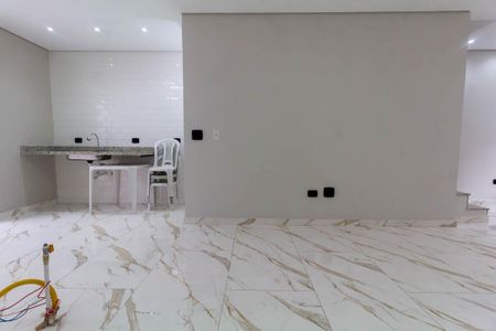 Casa à venda com 122m², 3 quartos e 2 vagas Casa à venda com 122m², 3 quartos e 2 vagasSala/Cozinha
