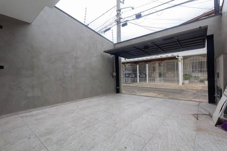 Casa à venda com 122m², 3 quartos e 2 vagas Casa à venda com 122m², 3 quartos e 2 vagasGaragem