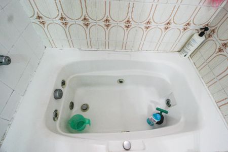 Casa à venda com 113m², 3 quartos e 2 vagasBanheiro da Suíte