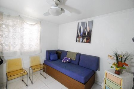 Casa à venda com 113m², 3 quartos e 2 vagasQuarto de serviço