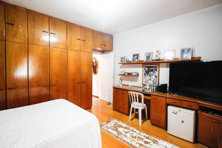 Casa à venda com 113m², 3 quartos e 2 vagasQuarto 1