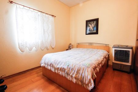 Casa à venda com 113m², 3 quartos e 2 vagasQuarto 2