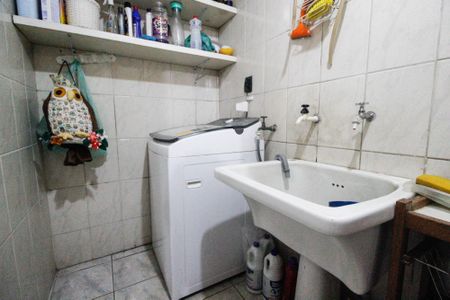 Casa à venda com 113m², 3 quartos e 2 vagasÁrea de serviço