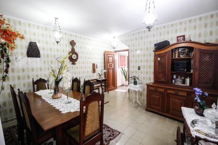 Casa à venda com 113m², 3 quartos e 2 vagasSala de jantar