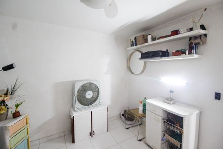 Casa à venda com 113m², 3 quartos e 2 vagasQuarto de serviço